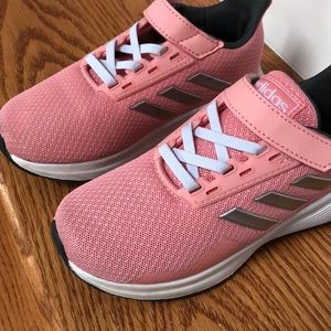 Toddler girls Adidas pink sneakers